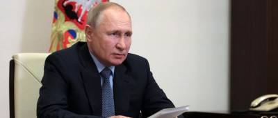 Владимир Путин - Евгений Зиничев - Путин объявил минуту молчания в память о главе МЧС Зиничеве и жертвах взрыва в Ногинске - runews24.ru - Россия - Московская обл. - Норильск - Ногинск