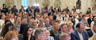 В Литературном музее Одессы представили последнюю книгу Олега Губаря - w-n.com.ua - Одесса