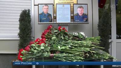Владимир Путин - Александр Мельник - Главе МЧС Евгению Зиничеву, который погиб, спасая человека, присвоено звание героя России - 1tv.ru - Россия - Московская обл. - Ногинск