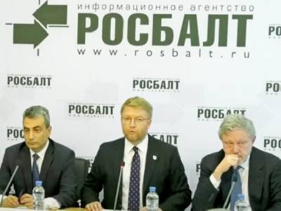 Лев Шлосберг - «Яблоко» протестует против снятия Льва Шлобсерга с выборов и намерено отстаивать его права в судах - rosbalt.ru - Россия