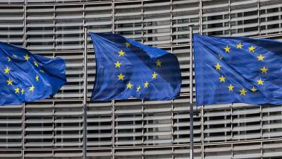 Евросоюз исключил шесть стран из списка для открытия границ - iz.ru - Армения - Израиль - Япония - Сербия - Азербайджан - Уругвай - Бруней - Албания