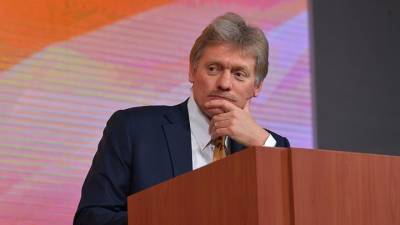Владимир Путин - Дмитрий Песков - Евгений Зиничев - Александр Мельник - Кремль указал на неуместность вопросов о кандидатурах на пост главы МЧС - vm.ru - Россия - Норильск