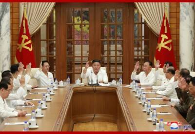 Ким Ченын - Ким Чен Ын - Ким Чен Ын назвал 2021 годом великой победы, а 2022 - годом великой смертельной схватки - nakanune.ru - КНДР