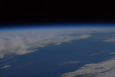 Радж Чари - Астронавт NASA поздравил мир с Новым годом снимками из МКС - minfin.com.ua - США - Украина - Антарктида