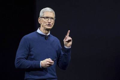 Стив Джобс - Тим Кук - Заработок главы Apple Кука за год вырос на 570% - epravda.com.ua - США - Украина