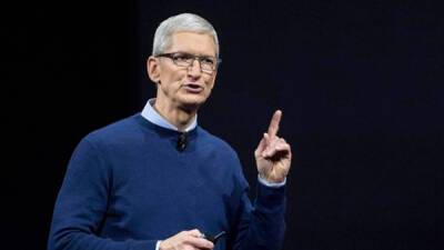 Стив Джобс - Тим Кук - В 2021 финансовом году глава Apple Тим Кук заработал почти 100 млн долларов - это на 570% больше, чем годом ранее - bin.ua - США - Украина