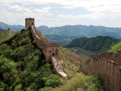 В Китае землетрясение разрушило часть Великой стены - gordonua.com - Китай - Украина