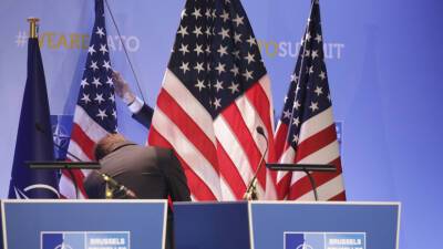 Сергей Рябков - Уэнди Шерман - США не позволят «закрывать двери» зарубежным странам по вопросам вступления в НАТО - russian.rt.com - Россия - США - Вашингтон