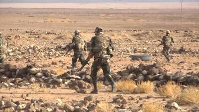 Сирийские военные провели учения под руководством россиян - tvc.ru - Сирия