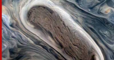 Ученые объяснили природу образования вихрей на Юпитере - profile.ru - США