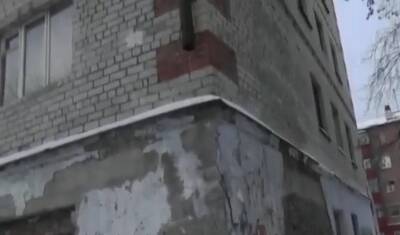 Карл Маркс - Дети пожаловались на разрушающийся дом по улице Карла Маркса в Тюмени - nashgorod.ru - Тюмень