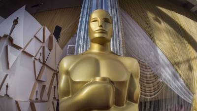 Эллен Дедженерес - Крис Рок - Энн Хэтэуэй - Джеймс Киммел - Возвращение к традициям: «Оскар» впервые за четыре года пройдёт с ведущим - russian.rt.com