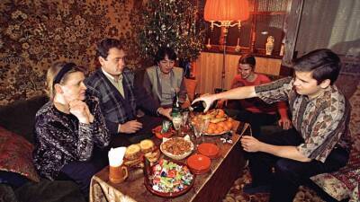Алексей Рощин - Социолог Рощин объяснил традицию праздновать старый Новый год - russian.rt.com - Россия