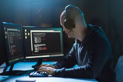 Число кибератак на компании выросло на 50% в 2021 году — исследование - rb.ru