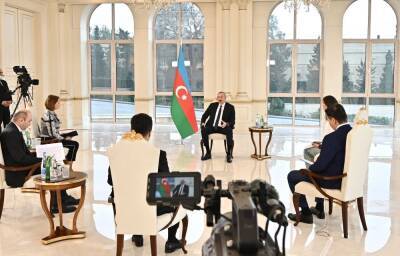 Ильхам Алиев - Президент Ильхам Алиев - Президент Ильхам Алиев: Не надо утруждать себя ради двухминутного выступления на "саммите" за демократию - trend.az - Азербайджан