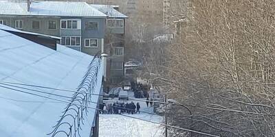 Более сотни школ эвакуировали в Красноярске из-за анонимных угроз взрывом - runews24.ru - Красноярск