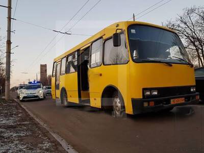 Жизнь водителя маршрутки внезапно оборвалась за рулем: кадры трагедии - dnepr.politeka.net - Украина