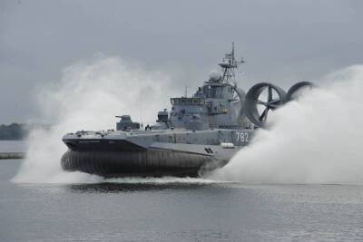 Андрей Тарасов - ВМС Украины назвали сценарий военного вторжения России с моря - mk.ru - Россия - Украина - Крым