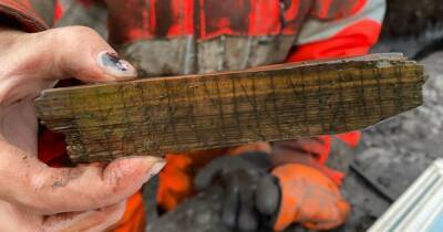 Магия рун. Археологи обнаружили редкие артефакты с руническим текстом (фото) - focus.ua - Норвегия - Украина - Осло