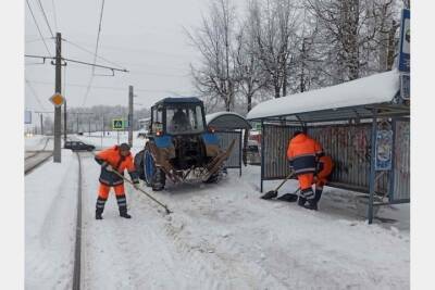 В Смоленске подвели итог дня: 680 кубометров снега убрали в городе 13 января - mk-smolensk.ru - Смоленск