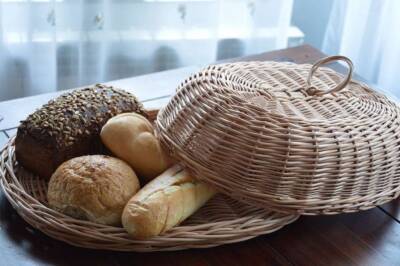 Как правильно хранить хлеб, чтобы он не зачерствел и не заплесневел - lenta.ua - Украина
