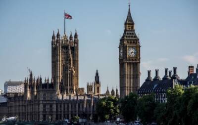 В парламент Британии проник шпион: подробности - enovosty.com - Россия - Китай - Англия - Гонконг - Парламент