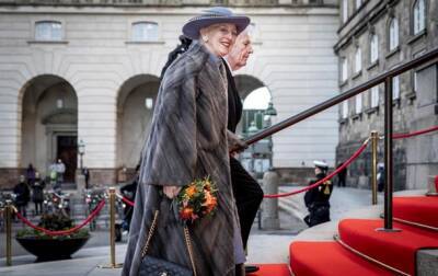 Елизавета Королева - принц Эндрю - В Дании королева отметила 50-летие правления - korrespondent.net - США - Украина - Англия - Швеция - Дания - Управление