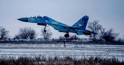 Украинские летчики начали интенсивную подготовку (фото) - focus.ua - Украина - Харьков