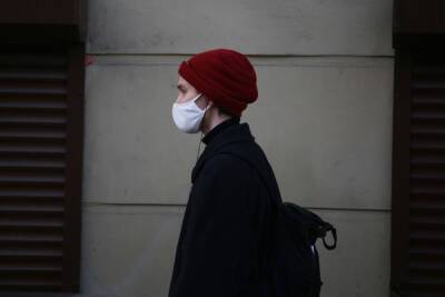 Майкл Льюис - Ученые заявили, что ношение масок из-за коронавируса делает людей привлекательнее - abnews.ru