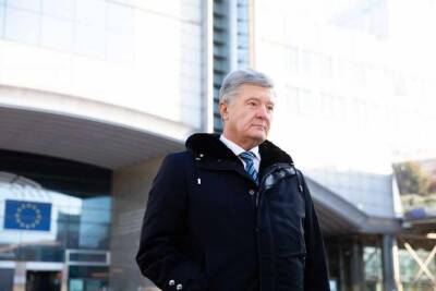 Владимир Зеленский - Петр Порошенко - Зеленский прилагает все усилия, чтобы стать диктатором – Порошенко - news-front.info - Украина - Киев - Варшава