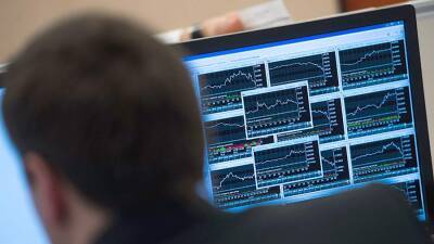 Михаил Коган - Финансист назвал способы переждать нестабильность на биржах - iz.ru - Израиль