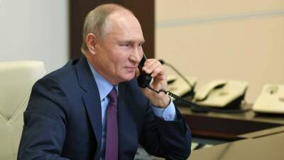 Владимир Путин - Имран-Хан Пакистан - Путин провел телефонный разговор с премьером Пакистана - iz.ru - Россия - Израиль - Пакистан
