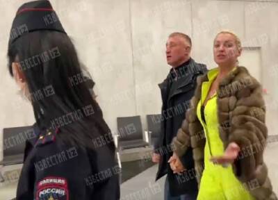 Анастасия Волочкова - Волочкова устроила скандал в самолете из-за маски и подает на стюарда в суд - province.ru