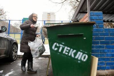 Петербуржцы вправе вернуть деньги за вывоз мусора, если его не убирают более трех дней - Смольный - interfax-russia.ru - Петербурга - Петербург