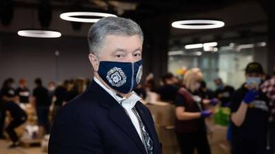 Владимир Зеленский - Петр Порошенко - Порошенко: безумный сценарий Зеленского еще не окончен - vesti.ru - Россия - Украина - Киев