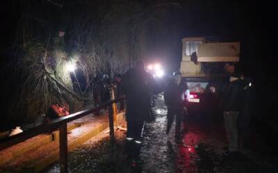 Дамбу прорвало на реке под Черкассами, хлынул поток воды: появилось видео ЧП - politeka.net - Украина - Одесса - Черкасская обл. - Черкассы