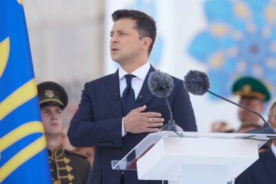 Владимир Зеленский - Зеленский назвал основные направления политики Украины в 2022 году - mk.ru - Украина - Киев