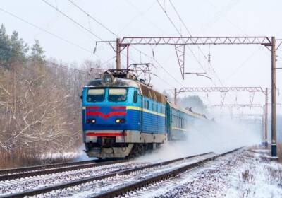 Поезд "Ужгород - Лисичанск" стал рекордсменом сразу по двум показателям в 2021 году - vchaspik.ua - Украина - Киев - Лисичанск - Мариуполь - Ужгород - Солотвино