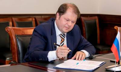 Владимир Токарев - Дело против замглавы Минтранса Владимира Токарева связано с его работой в «Спецтрансстрое» - og.ru
