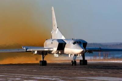 Avia.pro: российские ракетоносцы Ту-22М3 могли отработать условную атаку на военную базу США на севере Гренландии - argumenti.ru - Россия - США - Крым - Тула - Гренландия