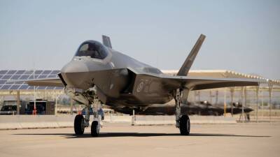 Аналитики 19FortyFive считают, что истребитель-невидимка F-35 продолжает пугать Россию - inforeactor.ru - Россия - Китай - США