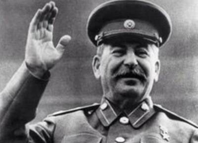 Иосиф Сталин - Владимир Ленин - Зачем Сталин в самый разгар войны заменил старый гимн СССР - Русская семерка - russian7.ru - Россия - Германия