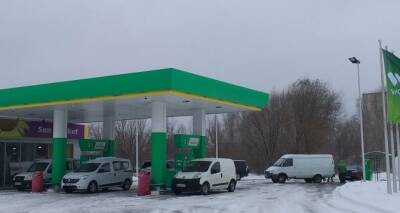 В украинских АЗС за сутки выросли цены на бензин. Где еще можно заправиться по старым ценам - cxid.info - Украина