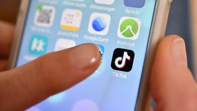 TikTok может ввести функцию платной подписки - iz.ru - Китай - США - Израиль