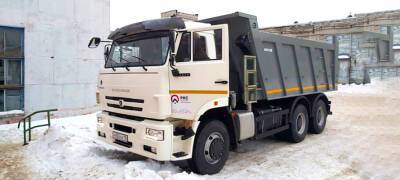 Автопарк АО «ПКС-Водоканал» пополнили новым самосвалом - stolicaonego.ru