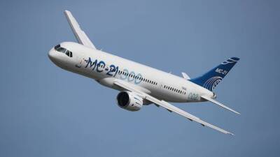 Владимир Попов - Boeing и Airbus столкнулись с жесткой конкуренцией со стороны России и Китая - inforeactor.ru - Россия - Китай