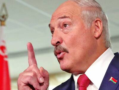 Александр Лукашенко - Лукашенко «рубил дрова» и «бегал на лыжах» после заражения омикрон-штаммом - newsland.com - Белоруссия - Брестская обл.