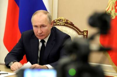 Владимир Путин - Путин заявил о необходимости индексации пенсий военных пенсионеров на 8,6% - aif.ru - Россия
