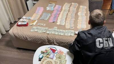 Чиновниця міської ради Одещини вимагала хабарів з підприємців – СБУ - hubs.ua - Украина