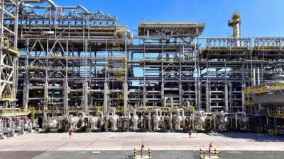 Пожар на трубопроводе в Кувейте остановил экспорт нефтяного кокса - unn.com.ua - Украина - Киев - Кувейт